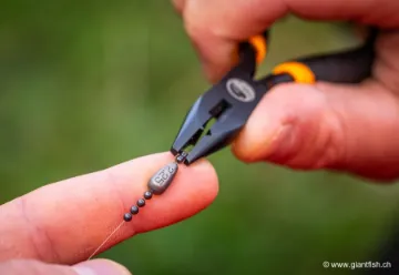 Picture of Guru Shot Plier Lead Pliers